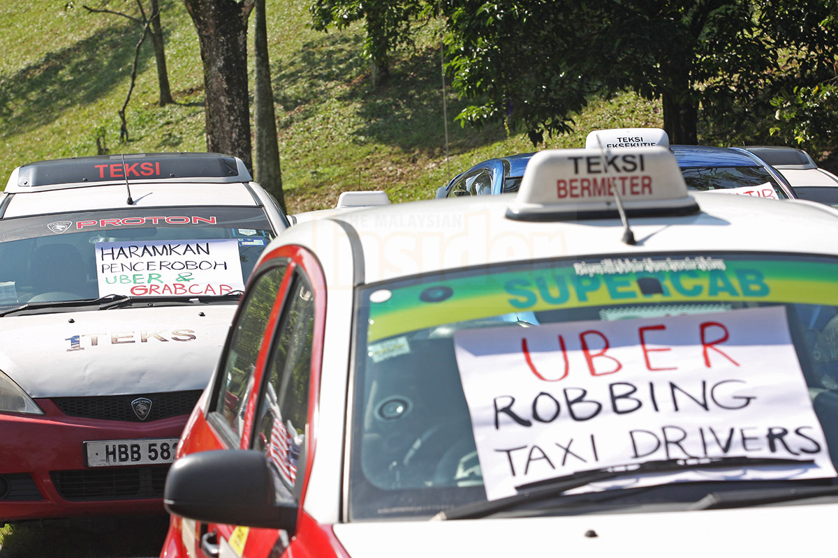 Taxi drivers are feeling the threat of Uber, which is present in more than 350 cities, and provides a ‘safer and more reliable travel option’. – The Malaysian Insider file pic, January 25, 2016.