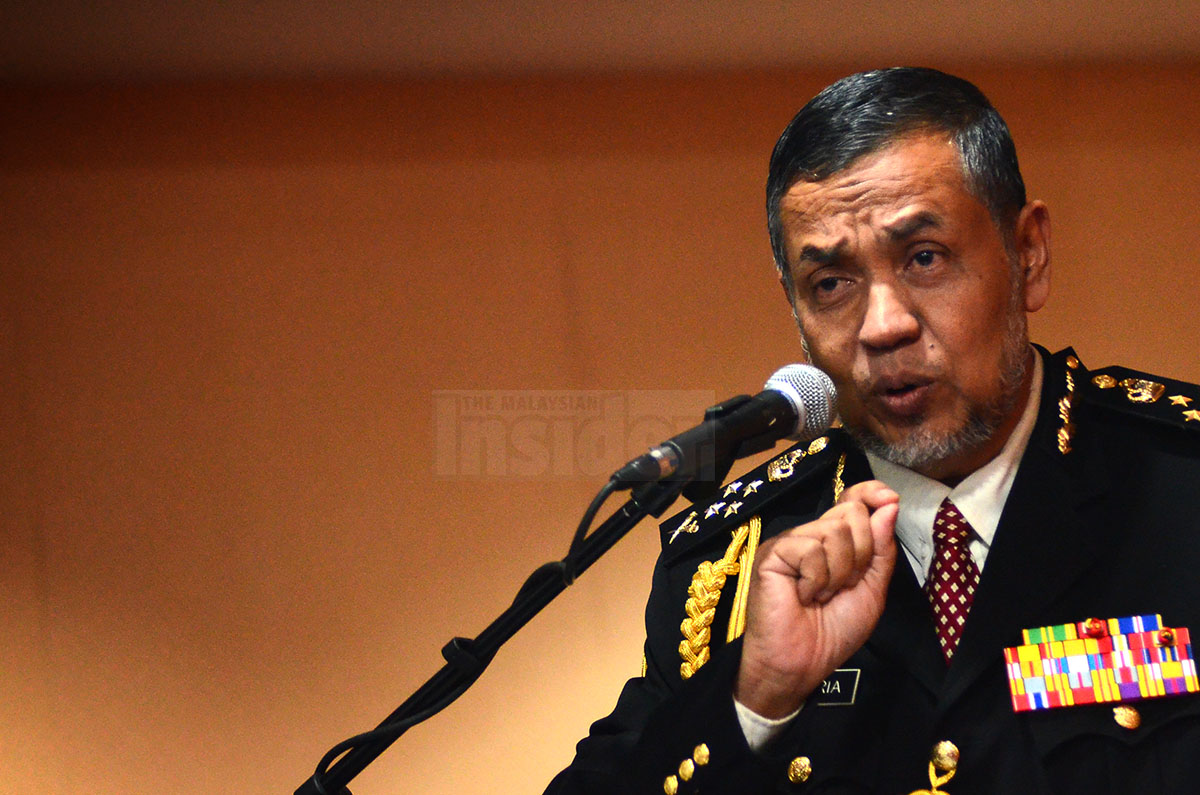 Outgoing Malaysian Anti-Corruption Commission deputy chief commissioner Datuk Seri Zakaria Jaffar says MACC is probing into SRC International Sdn Bhd without naming names. – The Malaysian Insider pic by Ahmad Muslim, October 12, 2015.