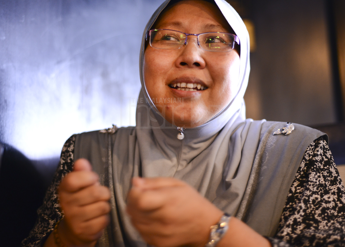 PKR's Kuantan MP Fuziah Salleh says it is unfair of Parliament Speaker Tan Sri Pandikar Amin Mulia not to listen to both sides of the 'bauxite mining' issue before dismissing the request to debate the matter in the Dewan Rakyat. – The Malaysian Insider pic, November 25, 2015.