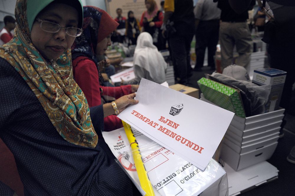 The Election Commission has proposed 11 new seats in Sarawak, increasing the number of state constituencies to 82. – The Malaysian Insider file pic, January 5, 2015. 