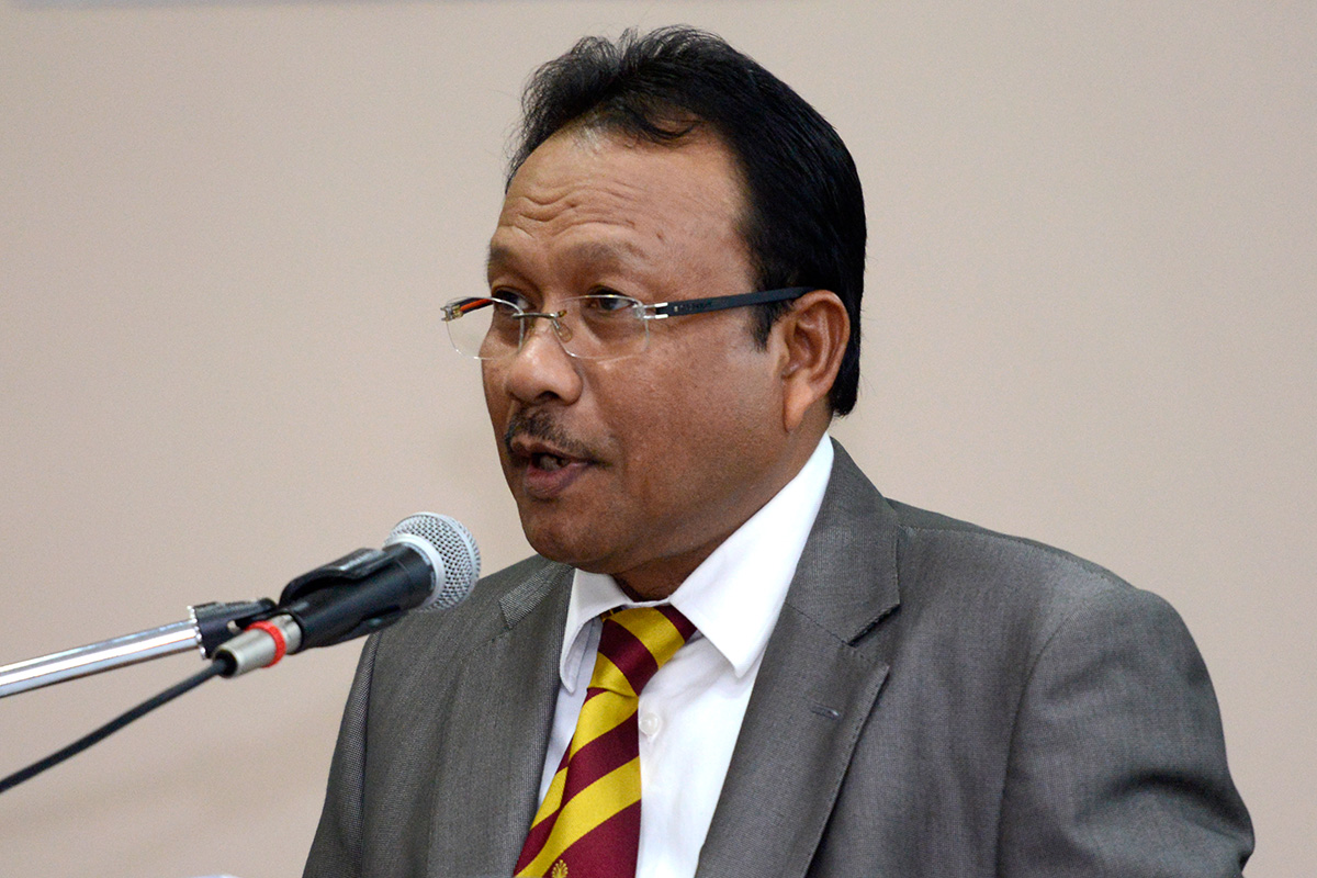 MAIS chairman Datuk Mohamad Adzib Mohd Isa clarifies that a fatwa had only restricted women Shariah judges from hearing criminal cases. – The Malaysian Insider file pic, February 19, 2016.