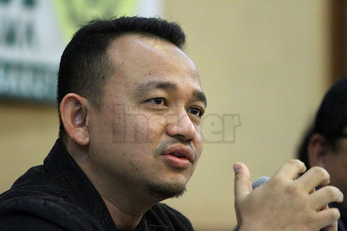 Ahli akademik Dr Maszlee Malik bercakap pada forum 'Pasca Muktamar, ke Mana Hala Tuju PAS' di Kuala Lumpur, malam tadi. – Gambar The Malaysian Insider oleh Seth Akmal, 12 Jun, 2015.