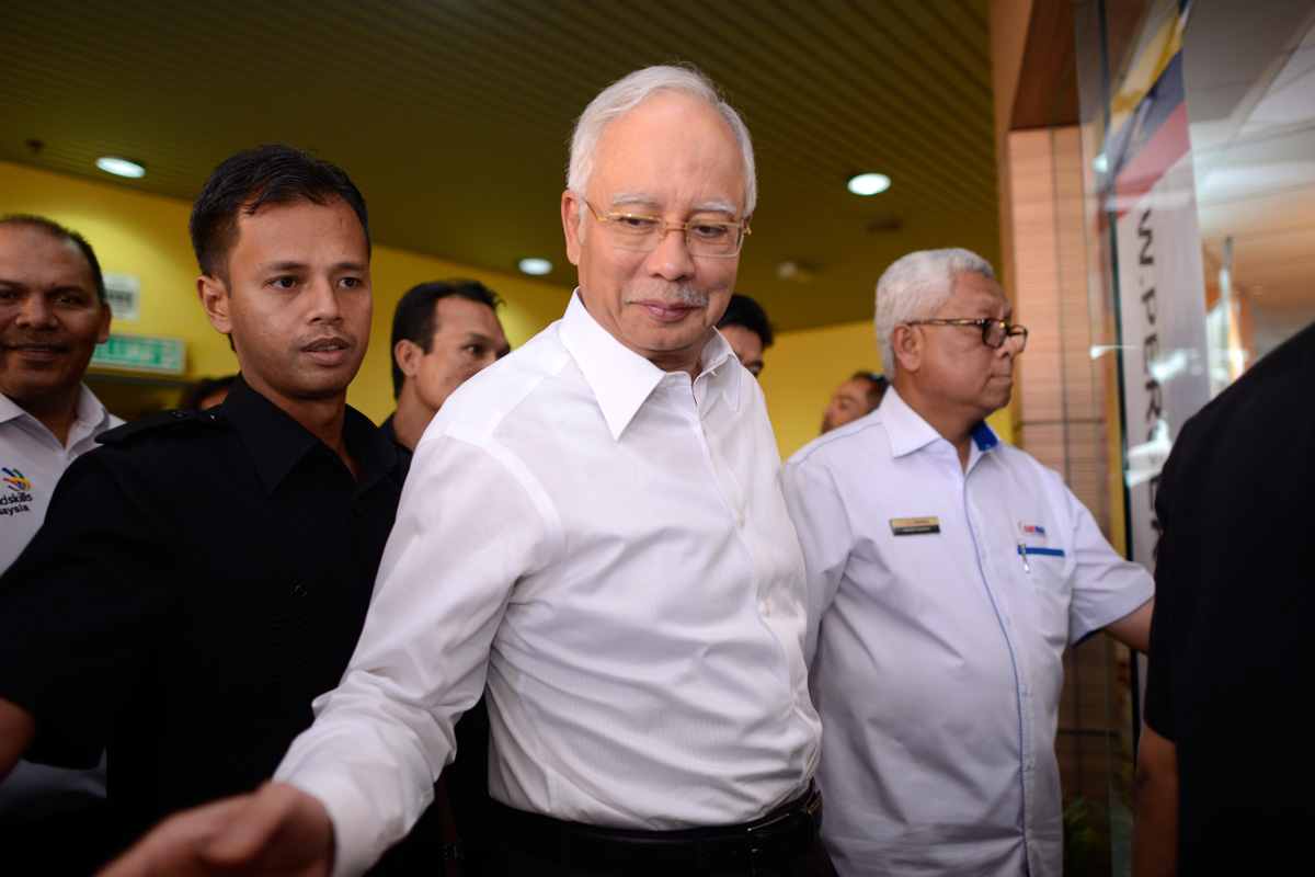 Datuk Seri Najib Razak’s office says today there are individuals who are out to undermine confidence in the Malaysian economy, tarnish the government and remove a democratically elected prime minister. – The Malaysian Insider file pic, July 3, 2015.