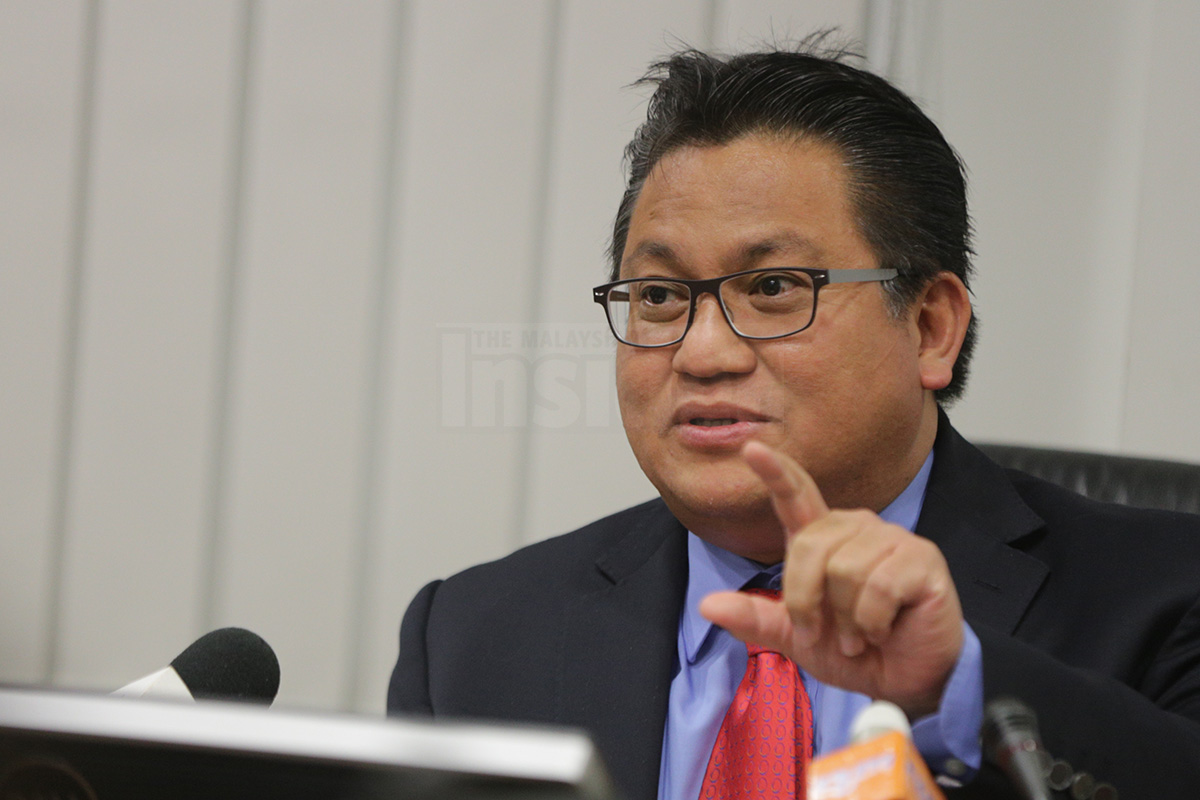 Deputy home minister Datuk Nur Jazlan says his ministry will investigate any detainee abuse complaints made to it through formal channels. – The Malaysian Insider pic, January 24, 2016.