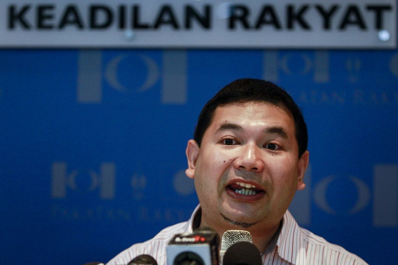 PKR secretary-general Rafizi Ramli says today the Royal Customs Department did not impose export duties on bauxite mined in Kuantan. – The Malaysian Insider pic by Seth Akmal, January 12, 2016.