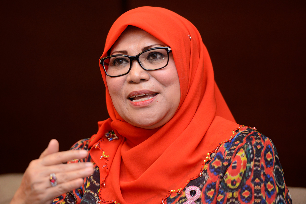 Women, Family and Community Development Minister Datuk Seri Rohani Abdul Karim says Prime Minister Datuk Seri Najib Razak has consistently participated in efforts to raise the status of women in the country. – The Malaysian Insider file pic, March 10, 2016.