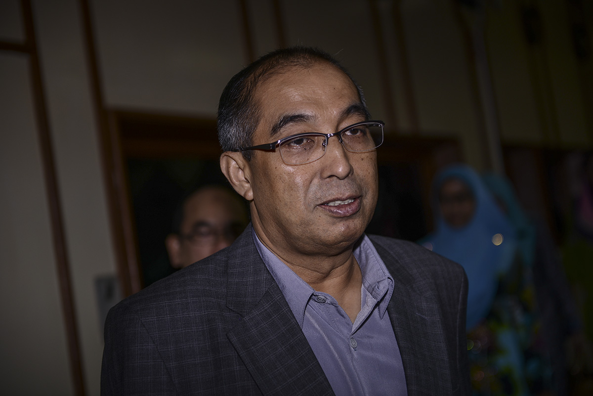 Menteri Komunikasi dan Multimedia Datuk Seri Salleh Said Keruak berkata Bernama tidak harus berpuas hati dengan peranan tradisionalnya sebagai pembekal berita dan maklumat selama ini kerana keadaan sekarang tidak seperti dahulu dengan media sosial dan media dalam talian melakukan perkara yang sama. – Gambar fail The Malaysian Insider, 2 Mac, 2016.