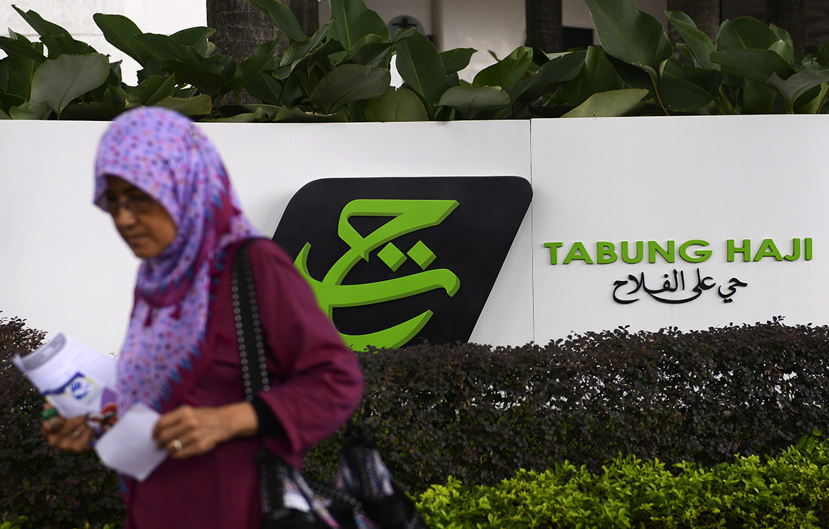 According to its chairman, Lembaga Tabung Haji usually makes an announcement on the dividend for the previous year, by the end of the first quarter in the new year. – The Malaysian Insider file pic, January 25, 2016.