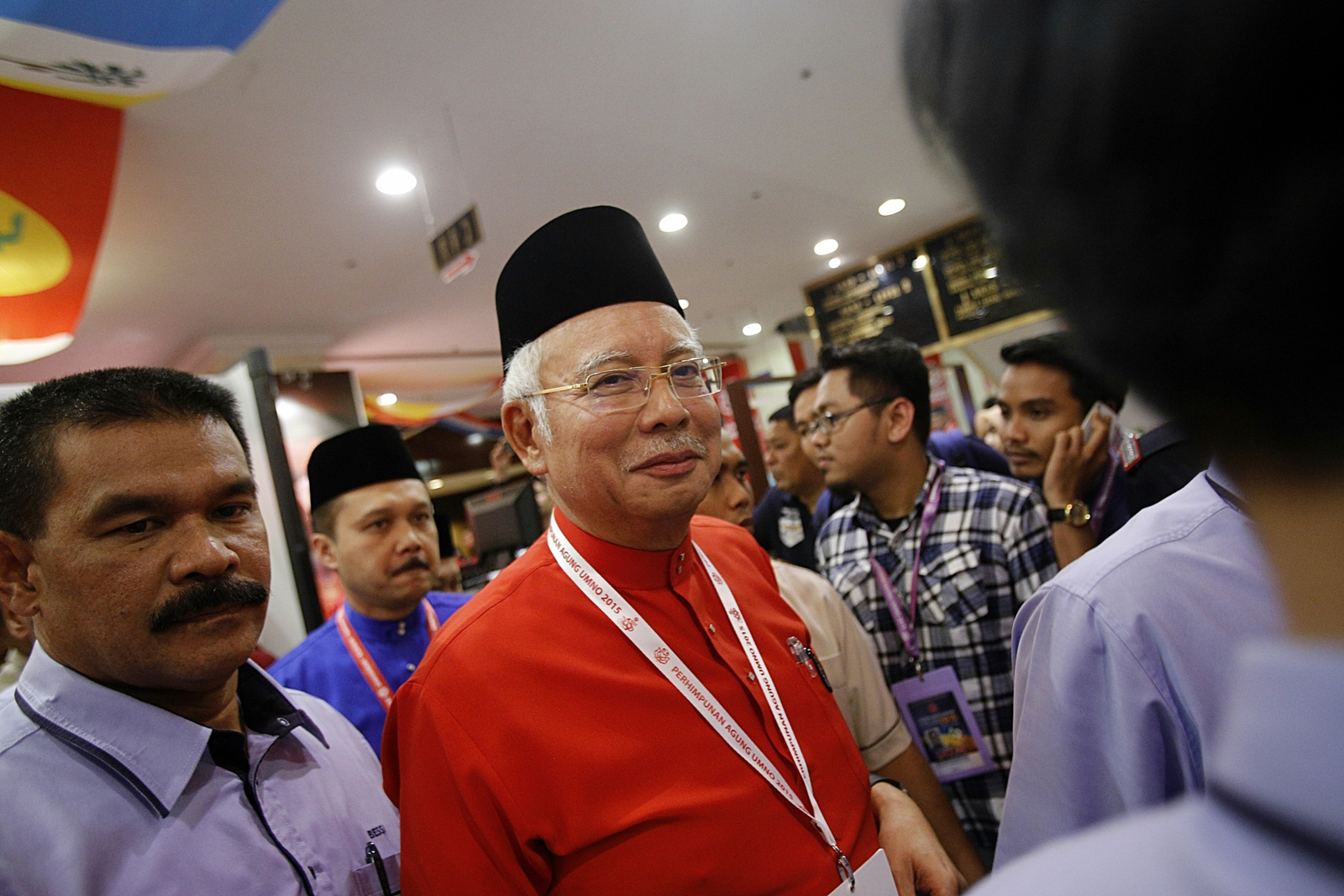 Timbalan Presiden Umno Tan Sri Muhyiddin Yassin mahu melihat Datuk Seri Najib Razak sebagai presiden parti menyelesaikan krisis kepercayaan dan keyakinan rakyat terhadap pentadbirannya dan bukan sekadar cakap saja. – Gambar The Malaysian Insider oleh Kamal Ariffin, 12 Disember, 2015.