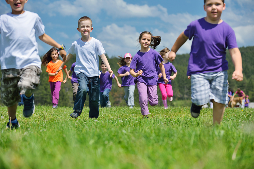 Researchers say children should not spend too much time sitting for extended periods. – AFP/Relaxnews pic, February 24, 2016.