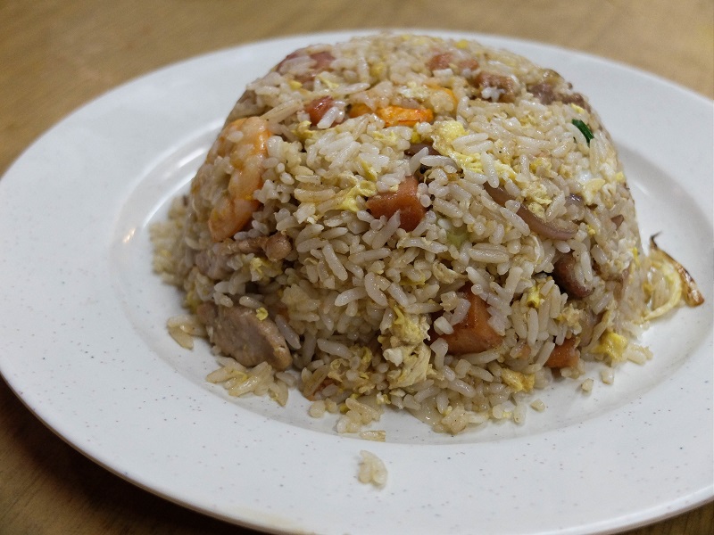 There's nothing like that perfect bowl of fried rice – tasty, fluffy rice full of 'wok hei' – and that's what we got at Sin Kee. – The Malaysian Insider pic by Yap Pik Kuan, November 24, 2015.