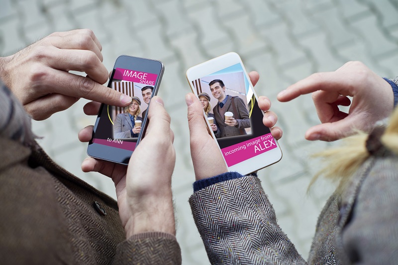 The 18 to 24 crowd has warmed to smartphone apps like Tinder that help them spot a match among a crowd of strangers. And the over-55 age group is growing more comfortable about meeting new love interests via dating sites. – AFP/Relaxnews pic, February 12, 2016. 