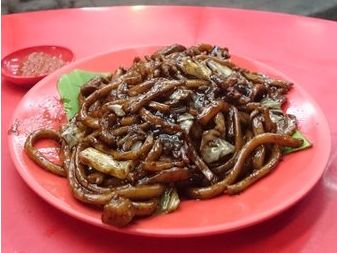 The Hokkien Mee at Kim Lian Kee will have you praising the lard. – HungryGoWhere pic, November 27, 2015.