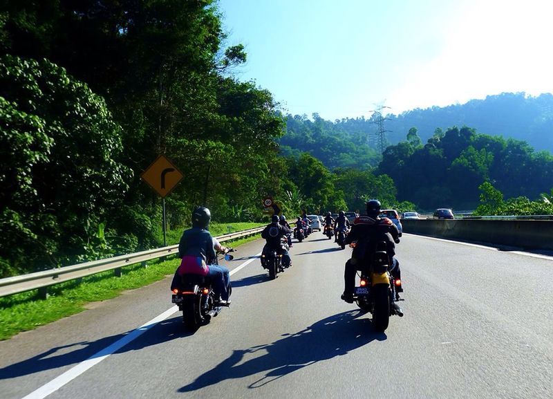 One can enjoy the safe and ample tarmac of the Kuala Lumpur-Karak highway that gives one access to Genting Sempah or Sempah Pass which is a transit point and mountain pass on the border of Pahang and Selangor. – The Malaysian Insider pic, June 14, 2014.