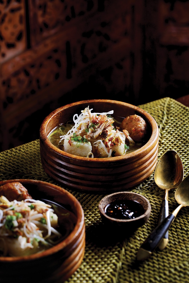 The subtle and comforting flavours of soto ayam provide a much-needed balance to the richness of other traditional Malay dishes.