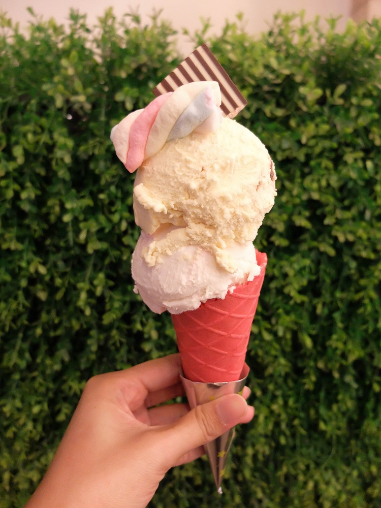 It may not look huge, but the staff-recommended straciatella (cream and chocolate) and strawberry yoghurt on a rose cone combo was a whole lotta gelato to finish. – The Malaysian Insider pic, October 21, 2015.